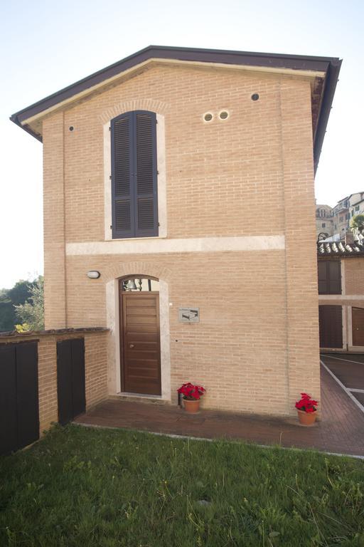 Soggiorno La Primula Siena Exterior foto